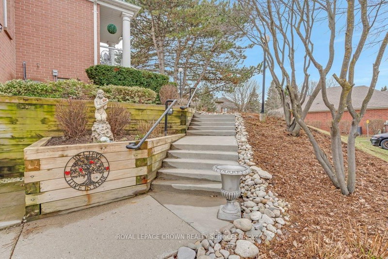 4 - 341 George St N, Cambridge, N1S 4X7 | Image 3