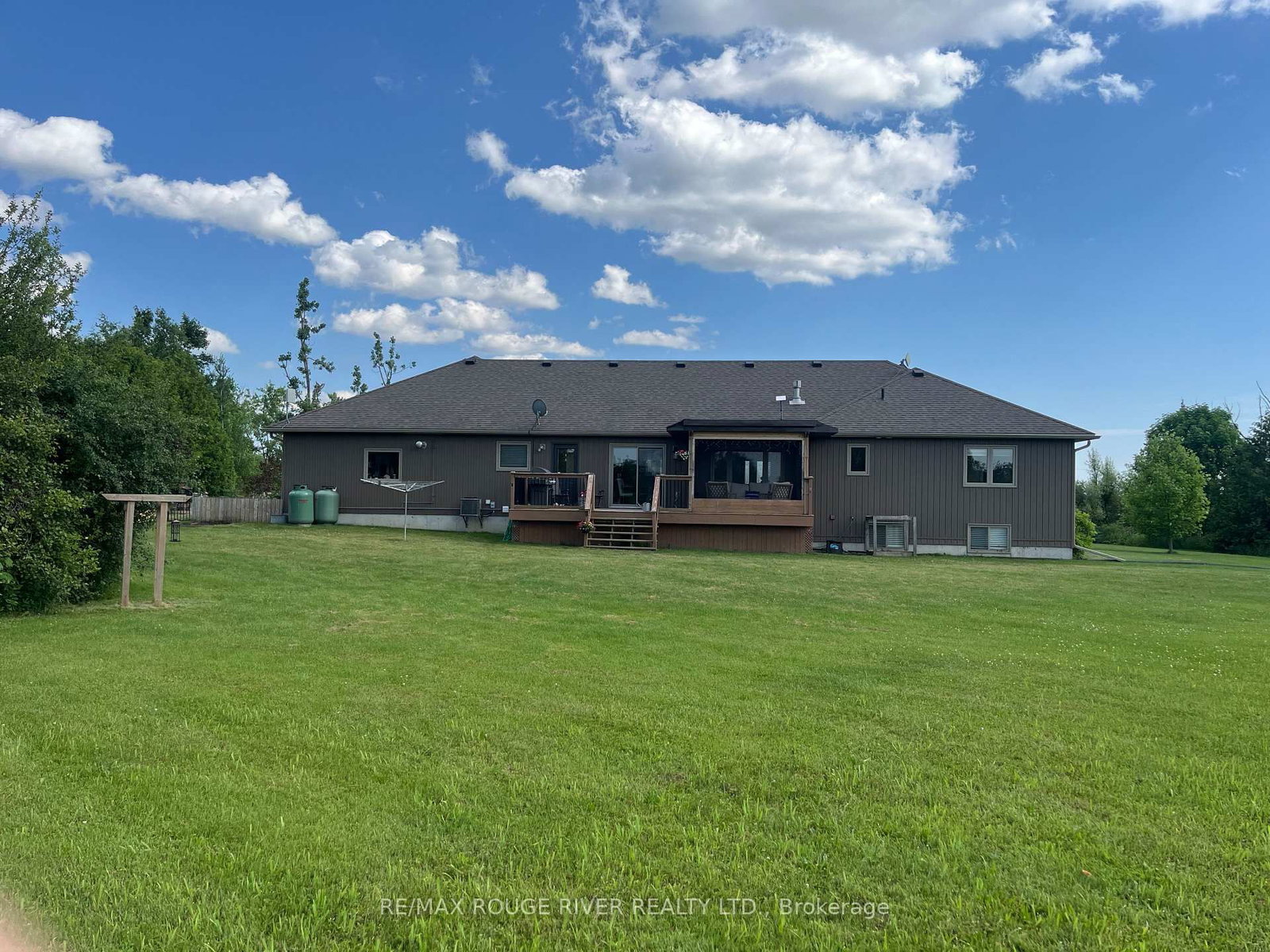 Listing Image 49