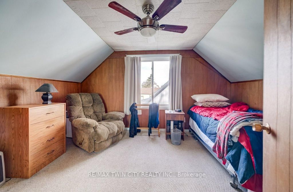 38 SANDERSON Street - Photo 25