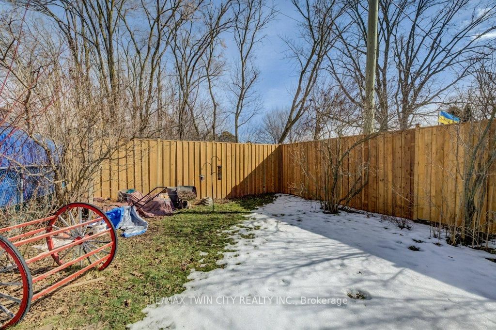 38 SANDERSON Street - Photo 36