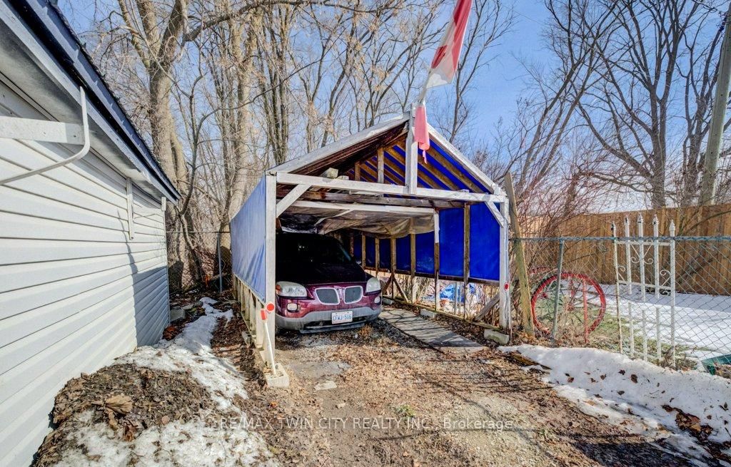 38 SANDERSON Street - Photo 38