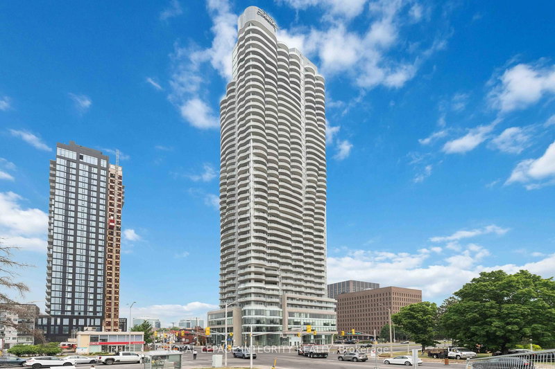 home for lease on 1008-805 Carling Avenue