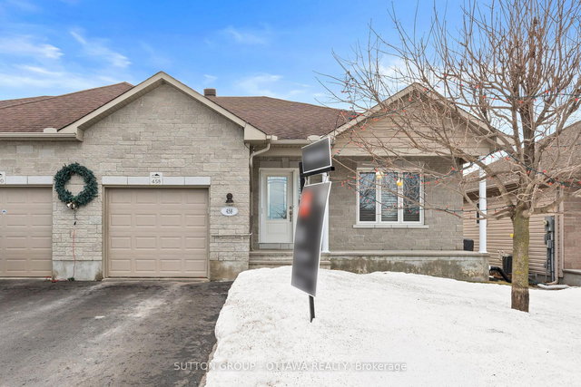 458 Van Dusen Street