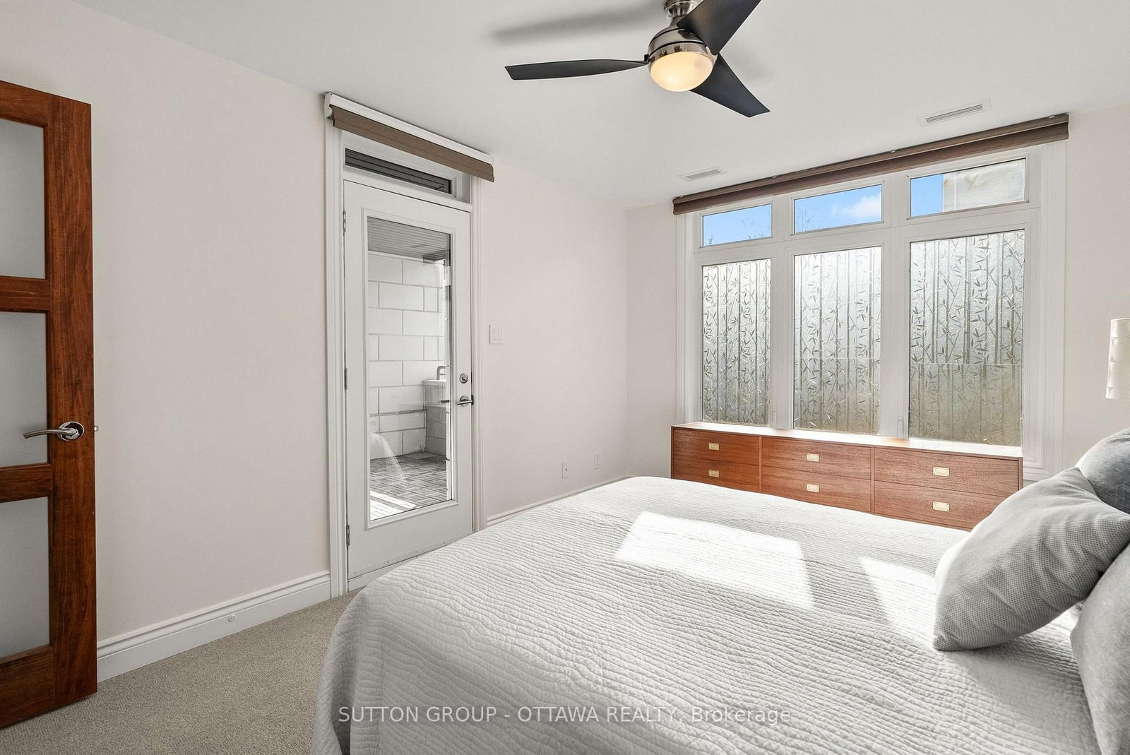 323 Winona Avenue, Unit 105 - Photo 23