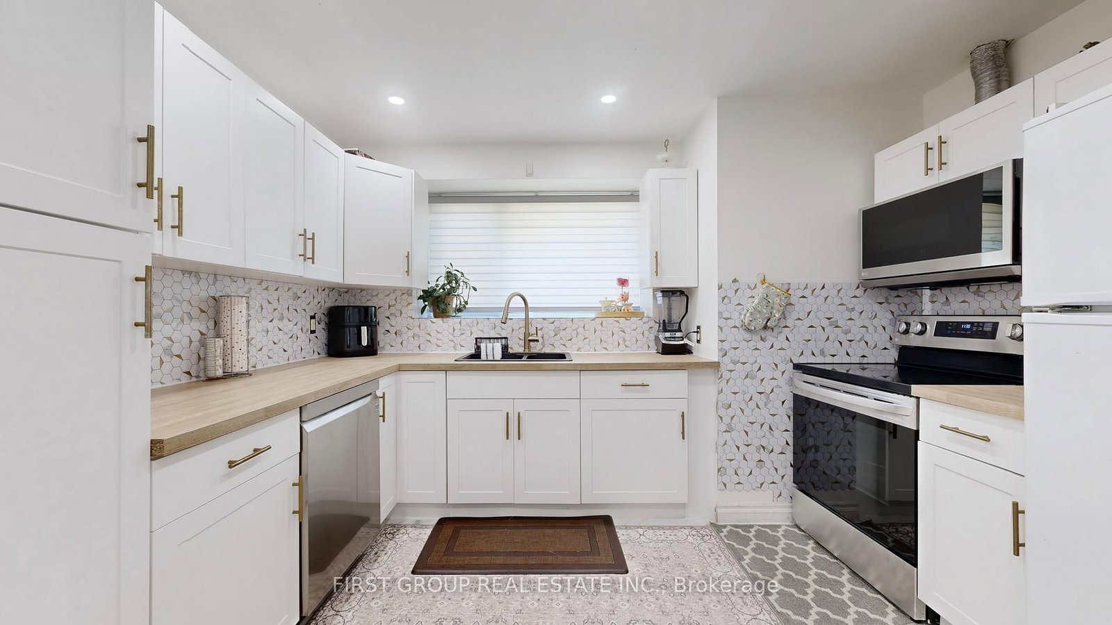 Detached House for sale at 616 Crawford Drive, Peterborough, Ontario, K9J 3W7 - Otonabee Ward 1 - MLS: X12872450