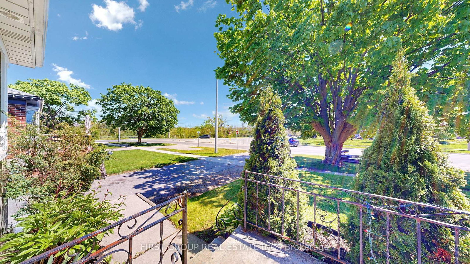 Detached House for sale at 616 Crawford Drive, Peterborough, Ontario, K9J 3W7 - Otonabee Ward 1 - MLS: X12872450