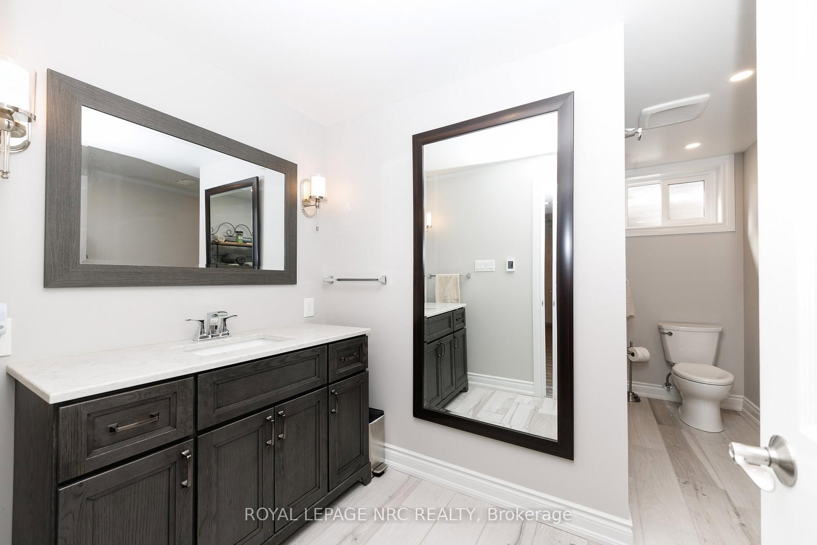 Detached House for sale at 60 Millbridge Crescent, Pelham, Ontario, L3E 0E8 - Fonthill - MLS: X12872576