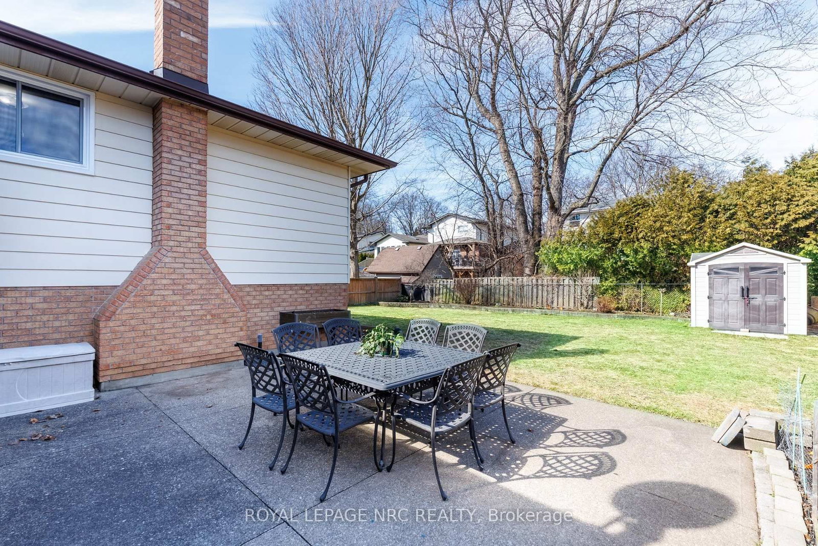 Detached House for sale at 60 Millbridge Crescent, Pelham, Ontario, L3E 0E8 - Fonthill - MLS: X12872576