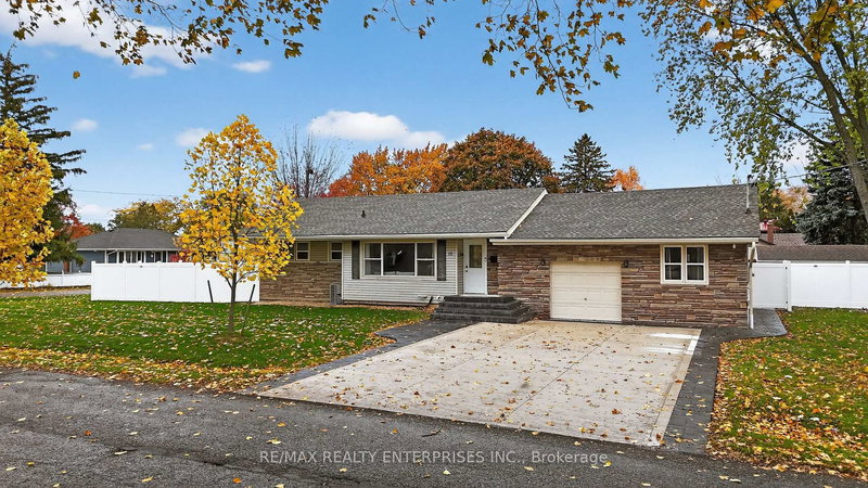 home for sale on 10 Draper Drive