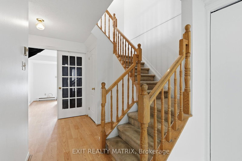 17 - 1838 Summerfields Cres, Ottawa, K1C 7B7 | Image 3