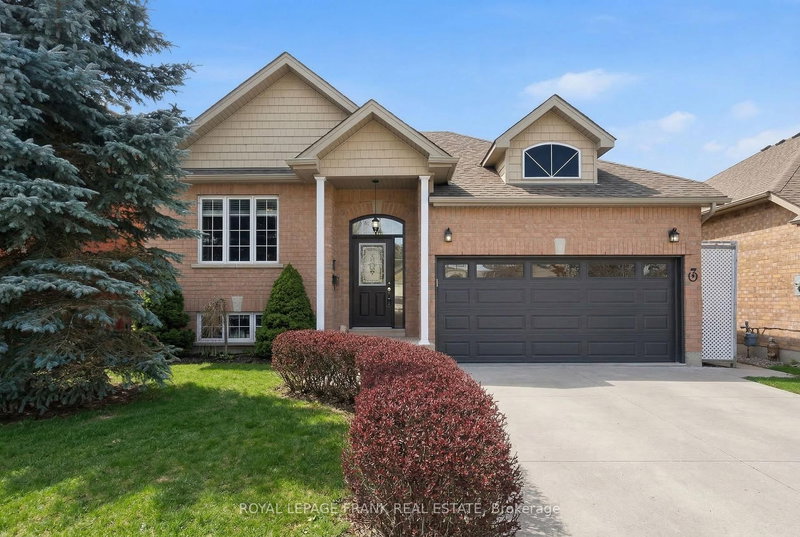 7 Brock St, Kawartha Lakes, K9V 0B9 | Image 2