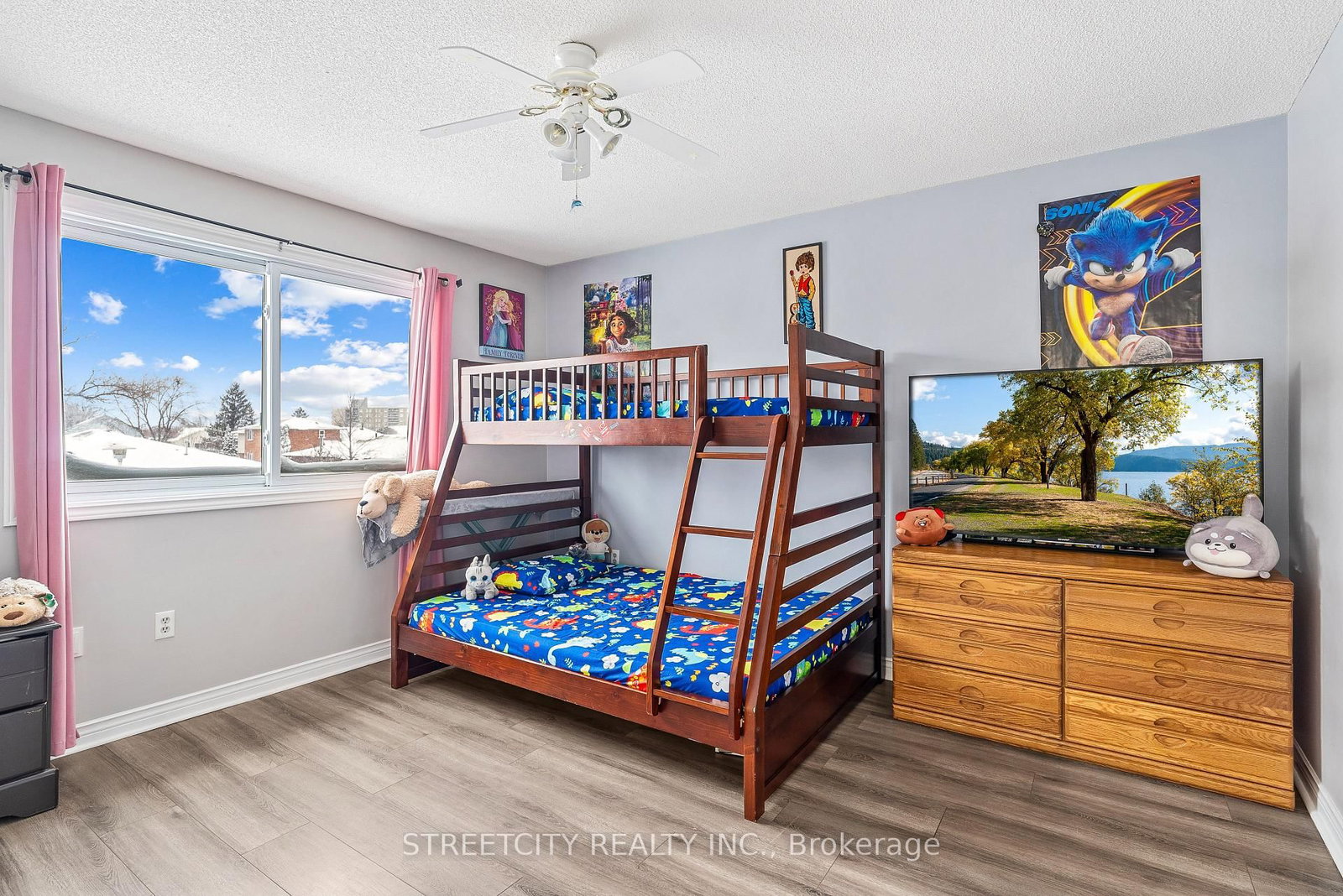 242 Colette Drive - Photo 31