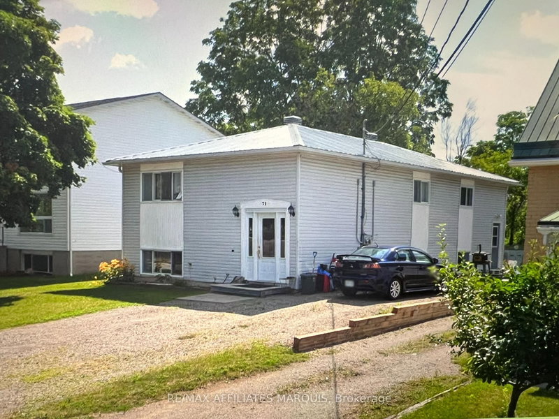 71 Stephen St, Smiths Falls, K7A 1K7 | Image 3