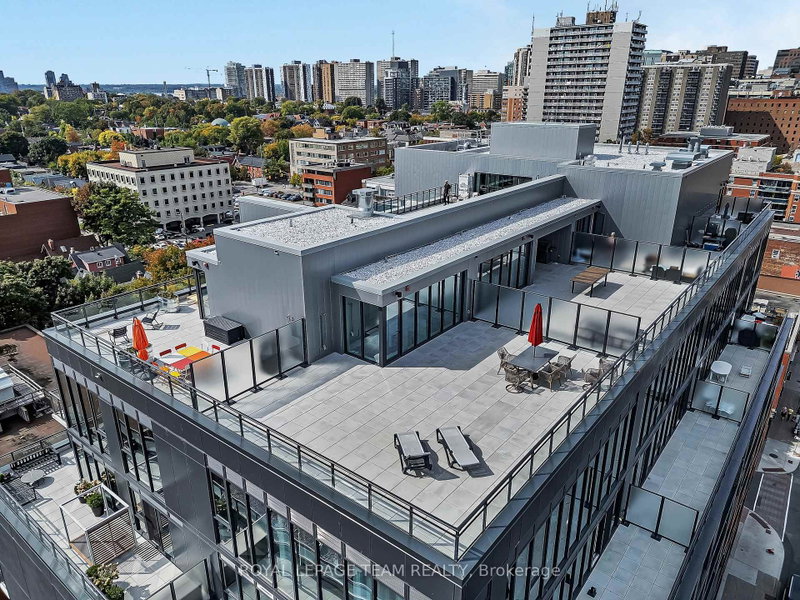 210 - 10 James Street