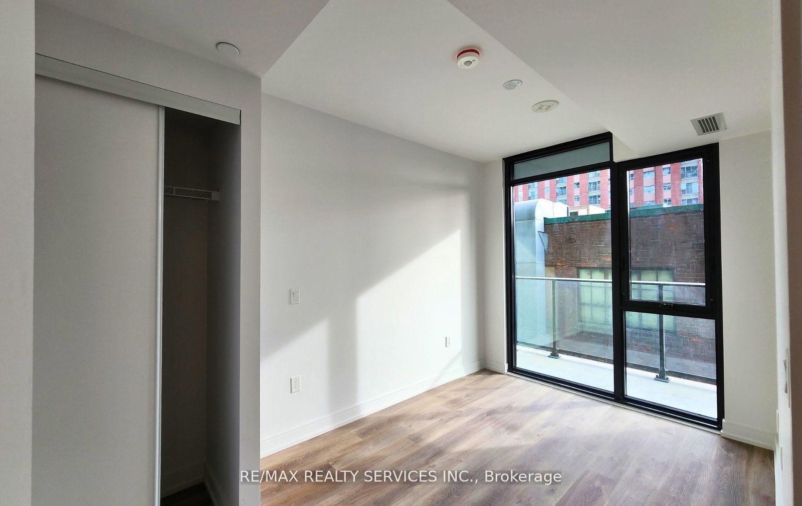 Condo for sale at 410-1 Jarvis Street, Hamilton, Ontario, L8R 0A8 - Beasley - MLS: X12873692