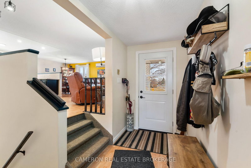 200 Ellen Ave, Cornwall, K6J 3L7 | Image 2