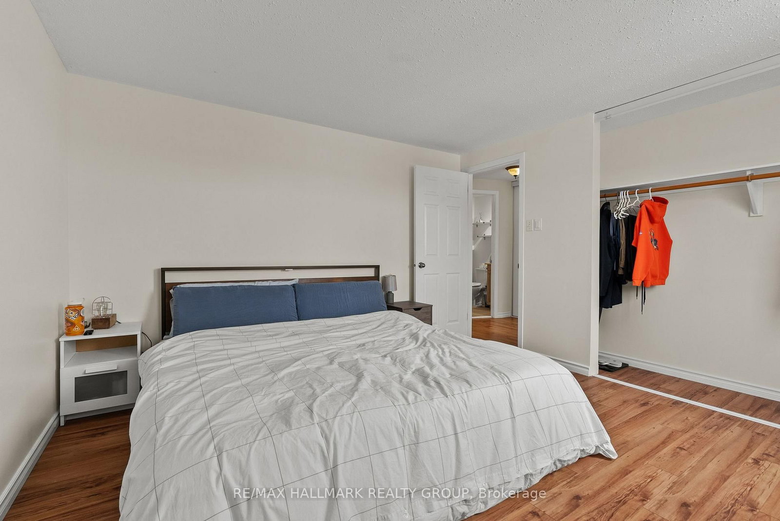 Townhouse for sale at 14-405 MONTFORT Street, Ottawa, Ontario, K1L 8G8 - Vanier - MLS: X12873718