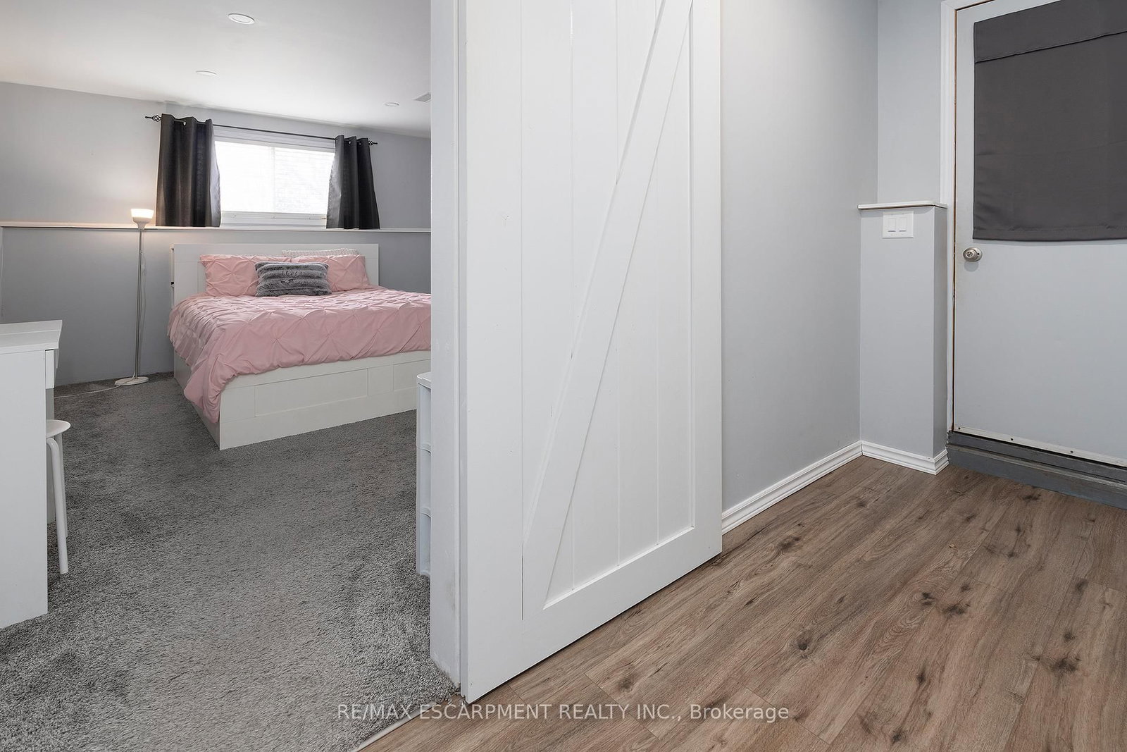 Detached House for sale at 461 Belleair Boulevard, Fort Erie, Ontario, L0S 1N0 - Ridgeway - MLS: X12873742