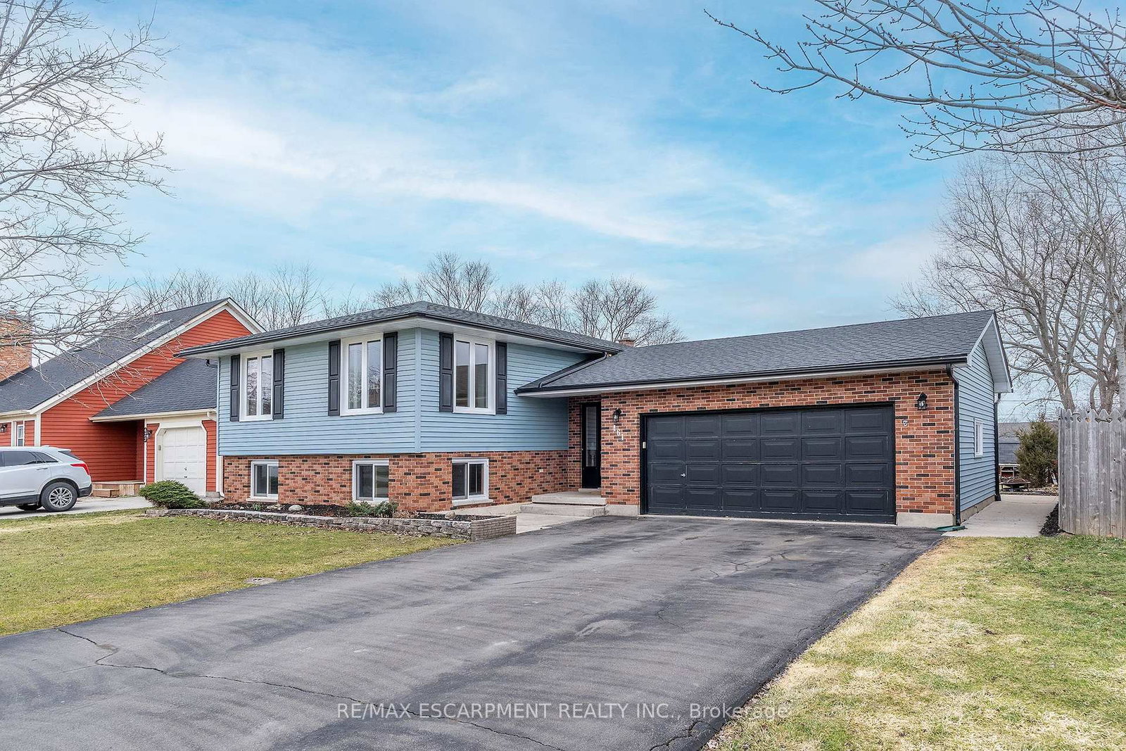 Detached House for sale at 461 Belleair Boulevard, Fort Erie, Ontario, L0S 1N0 - Ridgeway - MLS: X12873742