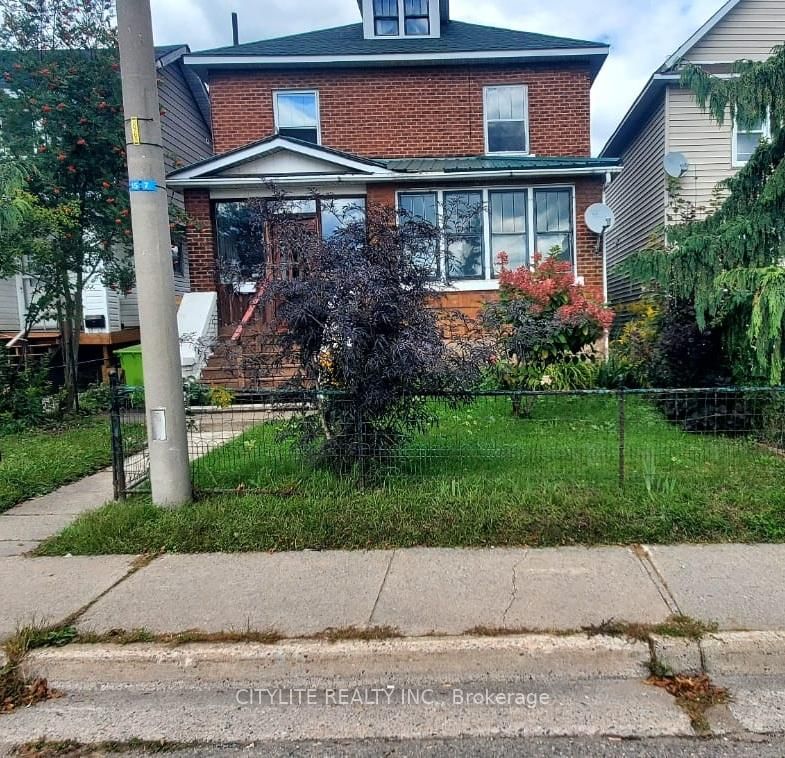 home for sale on 244 Albert Street W