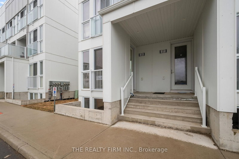 25 - 234 Edgevalley Rd, London East, N5V 0E4 | Image 3
