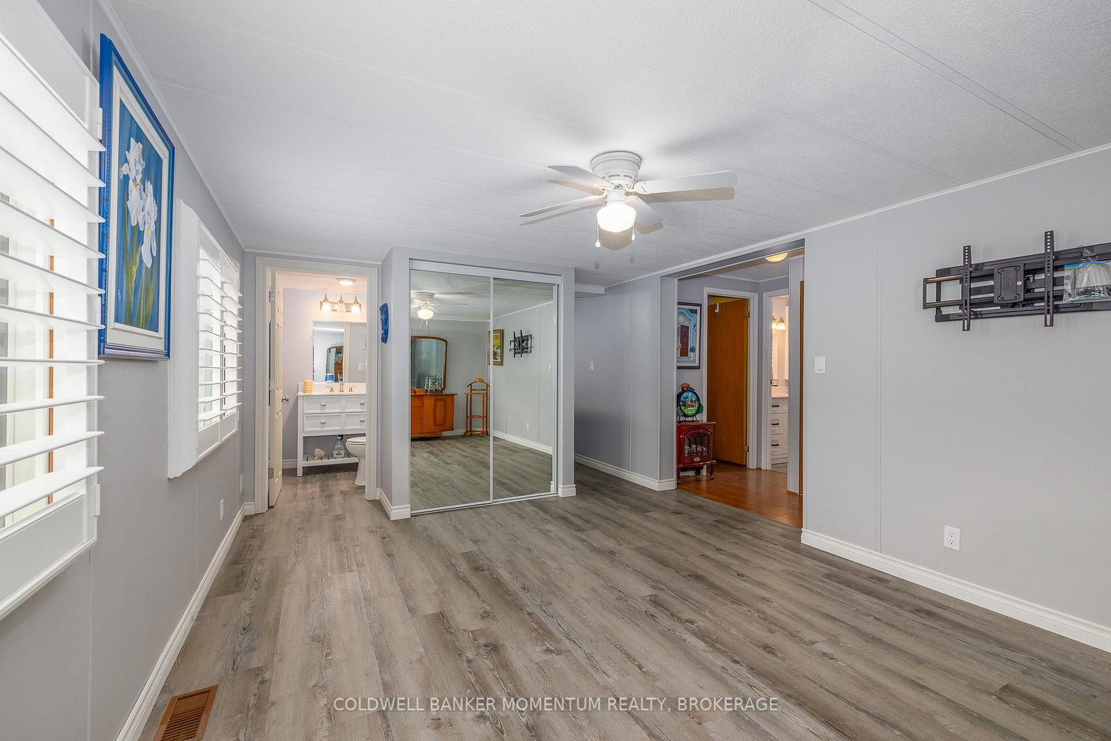 3033 Townline Road, Unit 70 - Photo 20