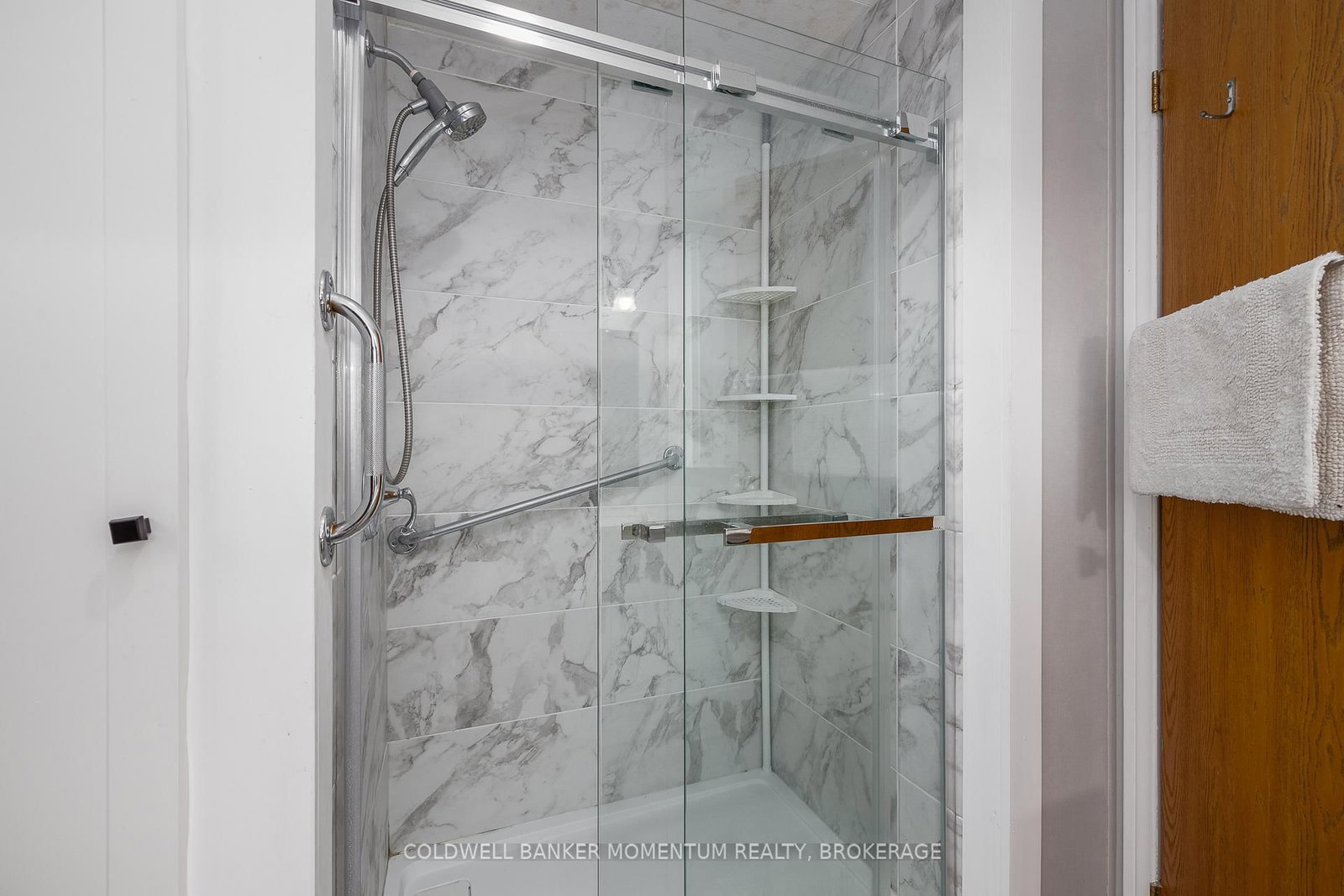 3033 Townline Road, Unit 70 - Photo 25