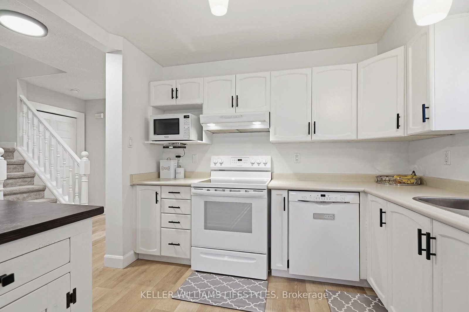 22 Tanoak Drive - Photo 13