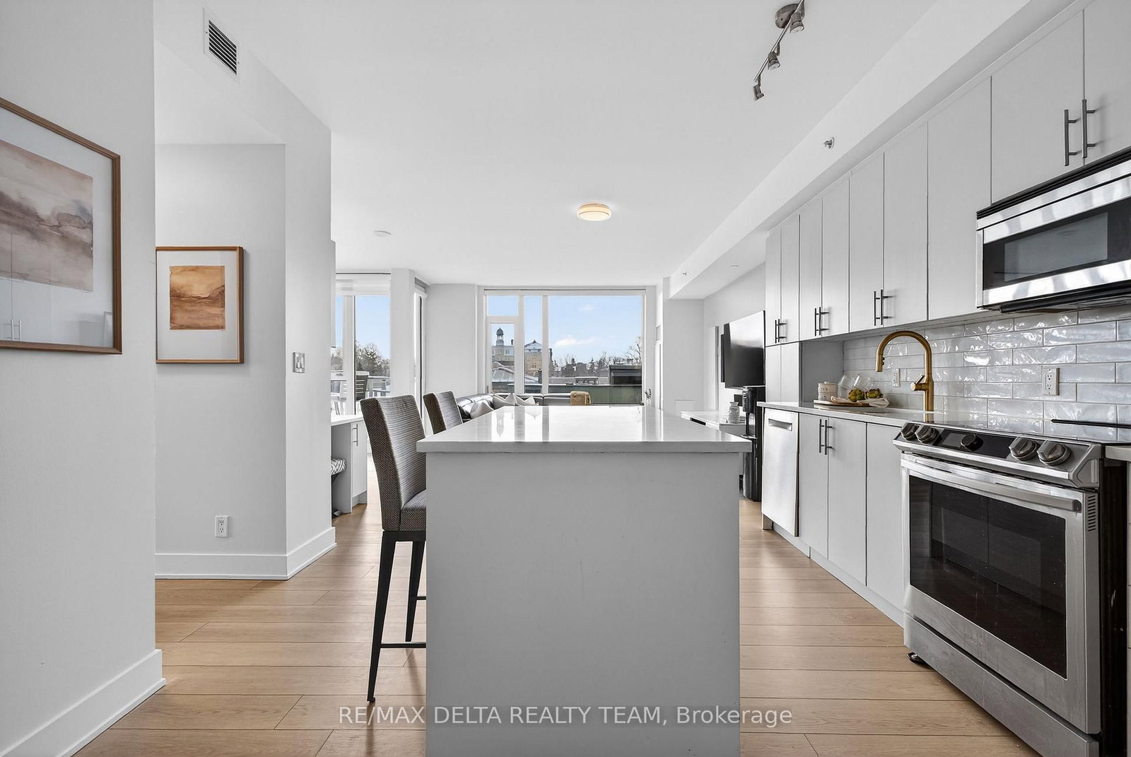 307-1035 Bank St, Ottawa, view 4