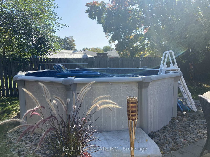 1129 Algonquin Blvd, Peterborough, K9H 6N1 | Image 3