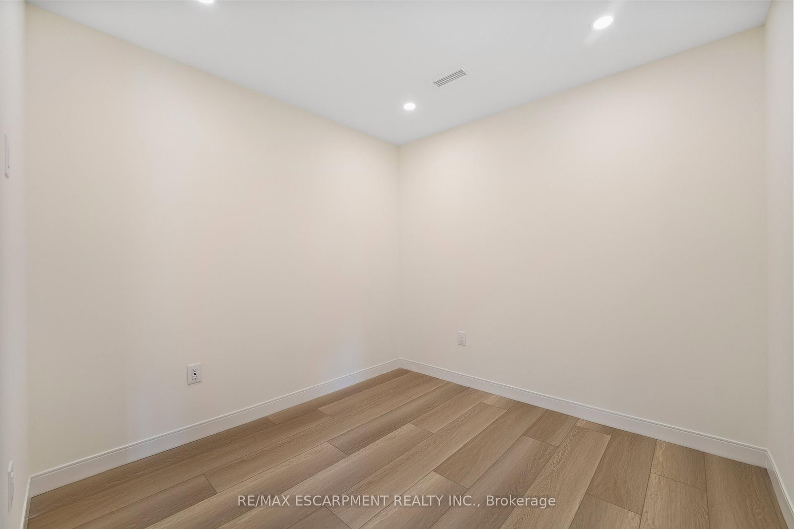 123 Lincoln Street, Unit 309 - Photo 6