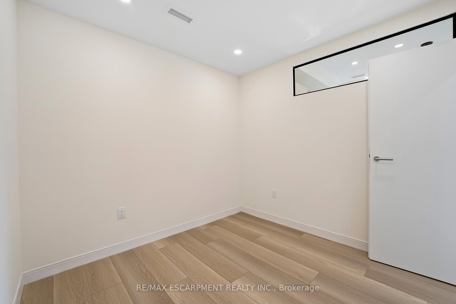 123 Lincoln Street, Unit 309 - Photo 7