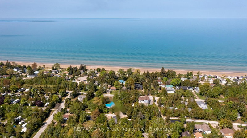 807 3rd Ave S, South Bruce Peninsula, N0H 2G0 | Image 3