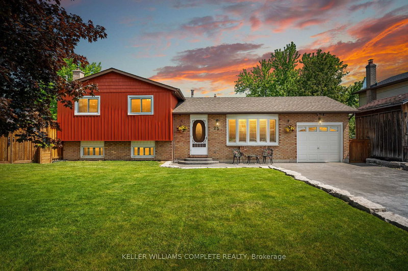 25 Burke Dr, Haldimand, N3W 1C3 | Image 2