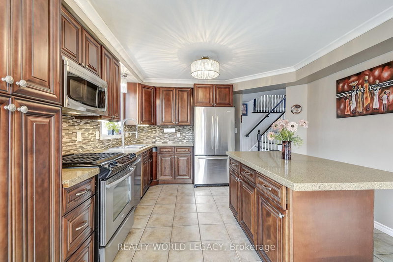 15 Waffler Cres, Cambridge, N1P 1H6 | Image 3