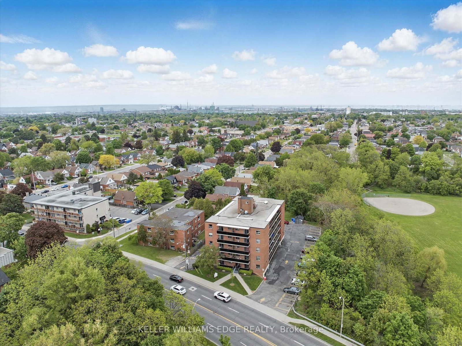 Condo for sale at 43-2373 King Street, Hamilton, Ontario, L8K 1X9 - Glenview - MLS: X12875894