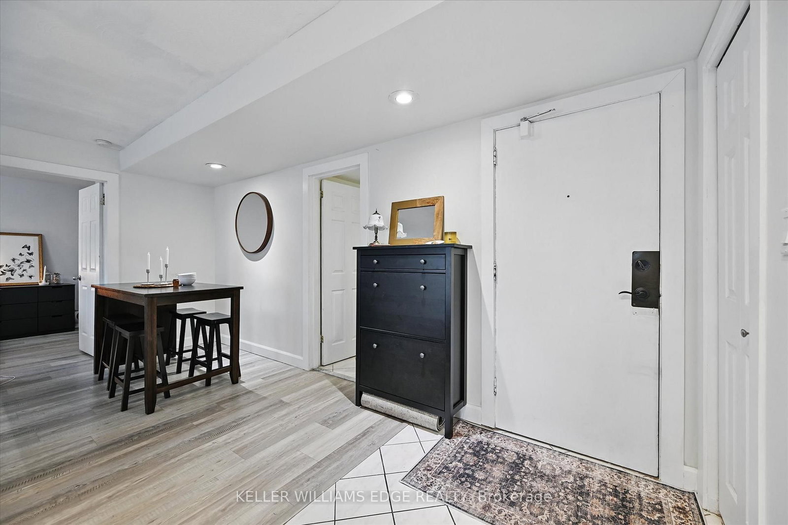 Condo for sale at 43-2373 King Street, Hamilton, Ontario, L8K 1X9 - Glenview - MLS: X12875894