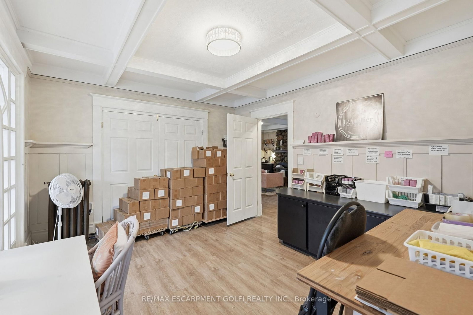 89 MAIN Street E - Photo 10