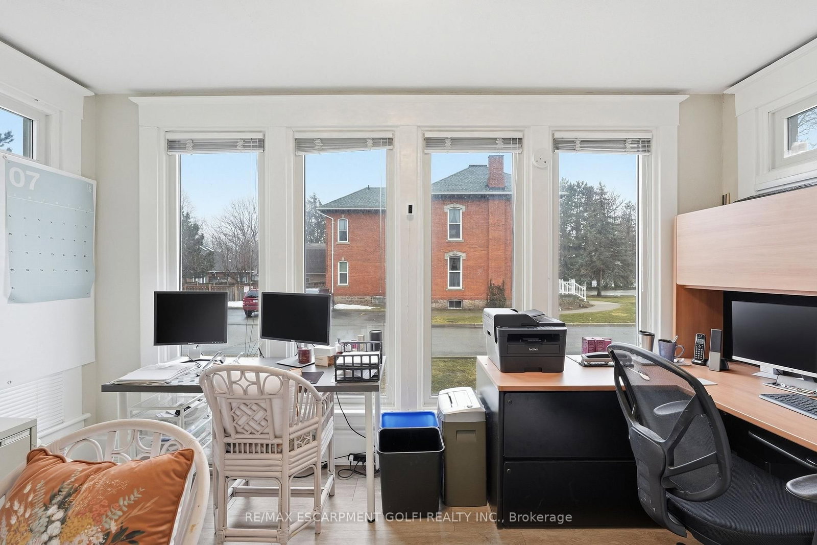 89 MAIN Street E - Photo 11