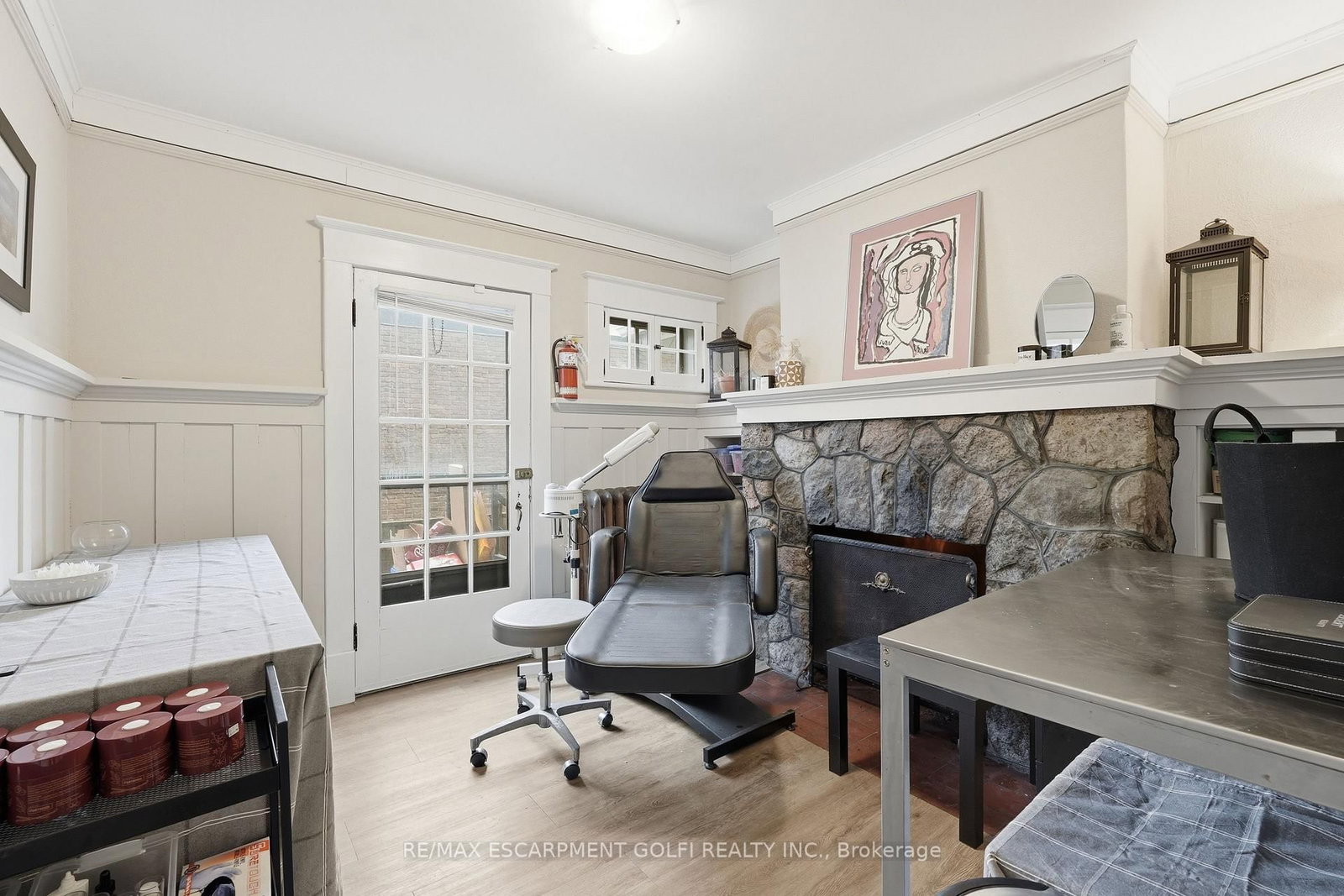 89 MAIN Street E - Photo 13