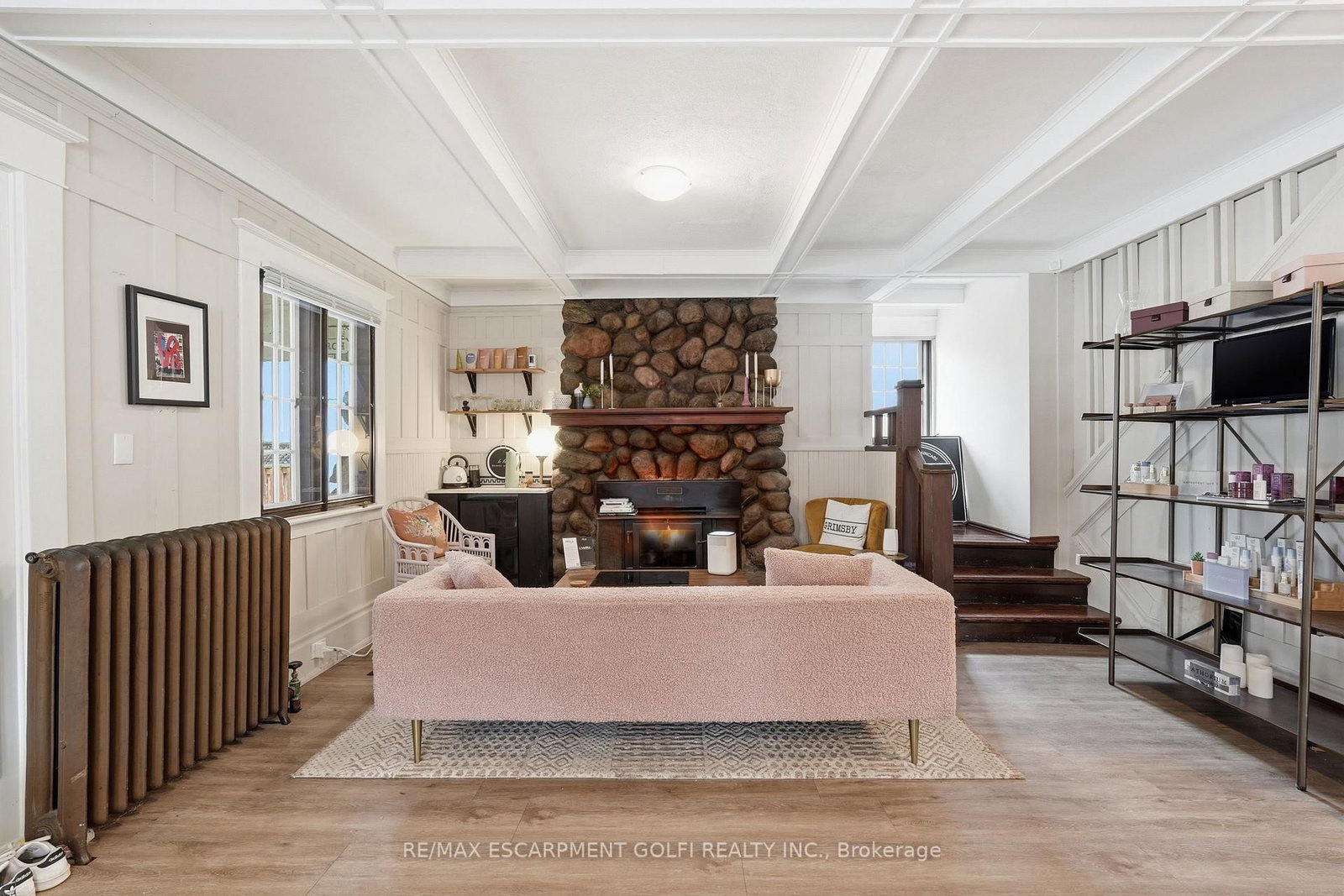 89 MAIN Street E - Photo 8