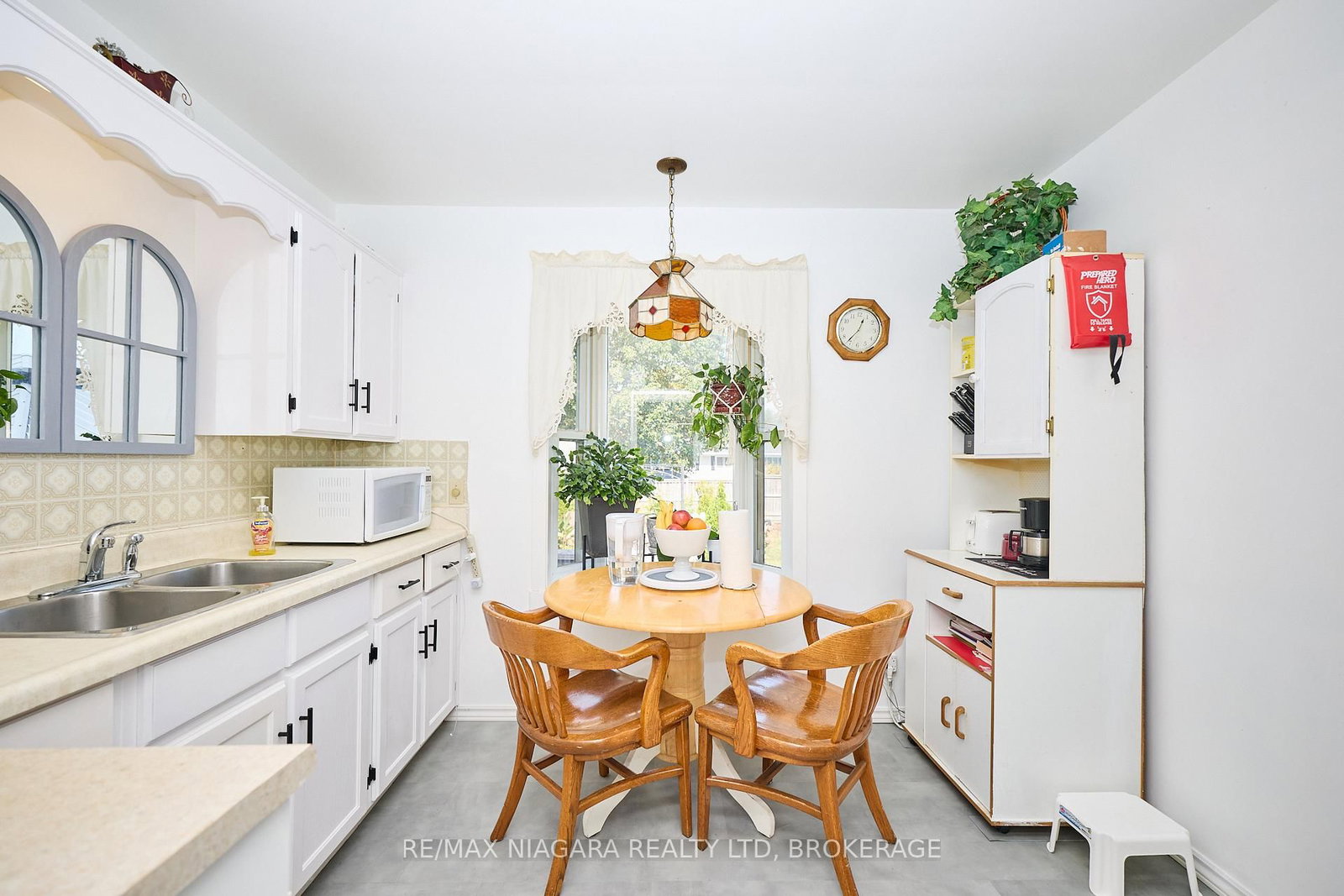 Detached House for sale at 316 Bowen Road, Fort Erie, Ontario, L2A 2Y9 - Central - MLS: X12876032