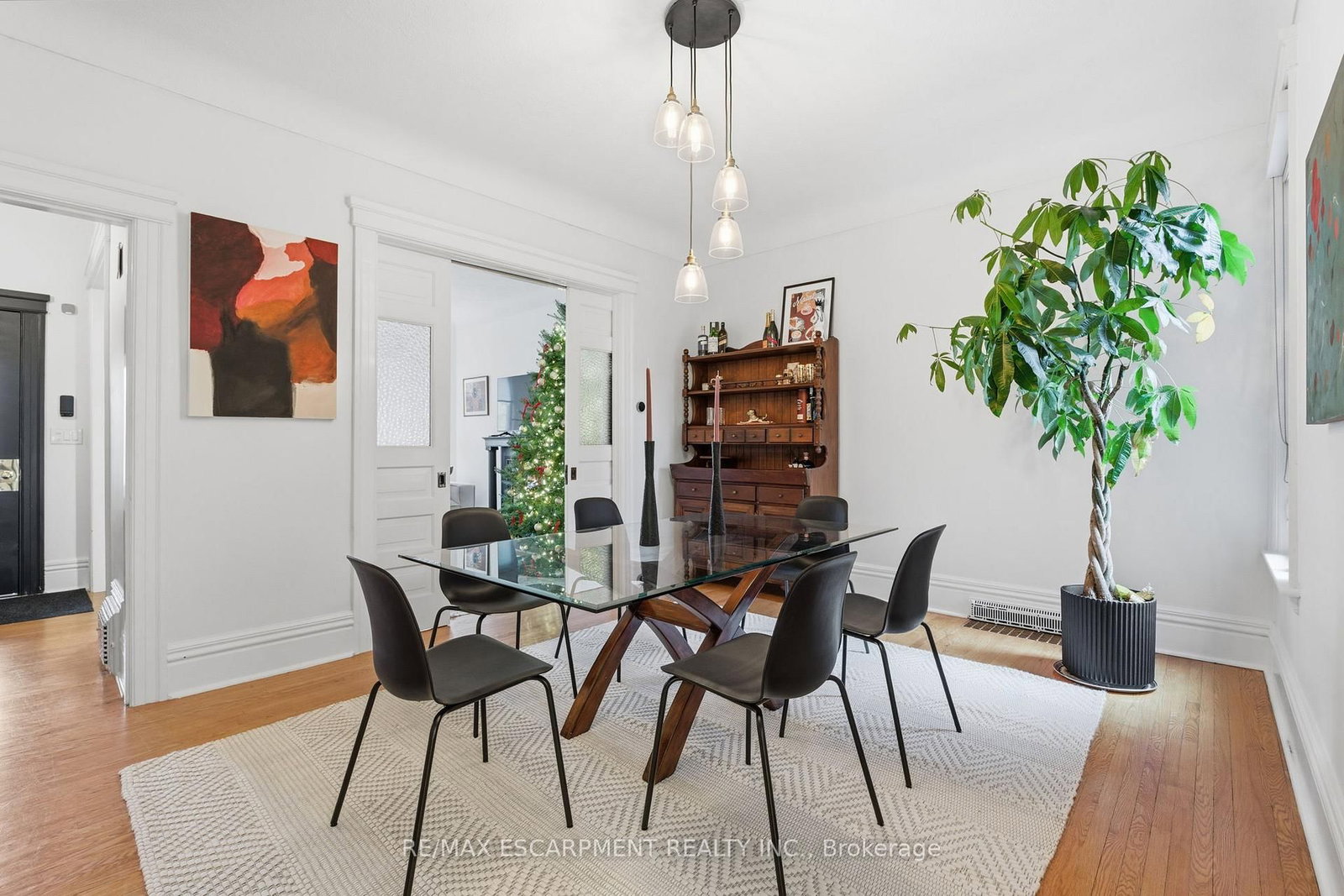 Detached House for sale at 141 Markland Street, Hamilton, Ontario, L8P 2K3 - Durand - MLS: X12876110