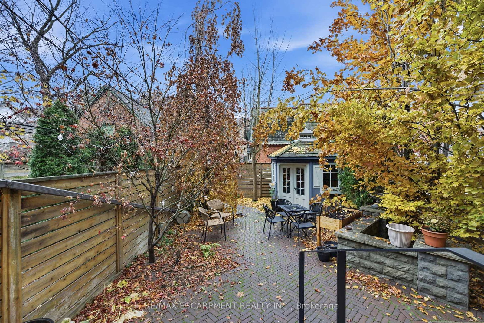 Listing Image 43