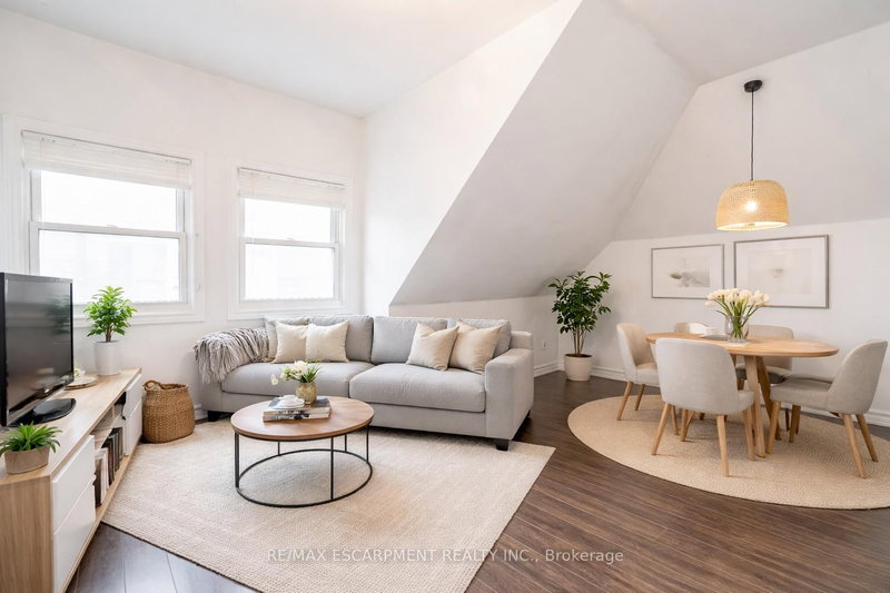 3 - 80 St. Clair Ave, Hamilton, L8M 2N5 | Image 2