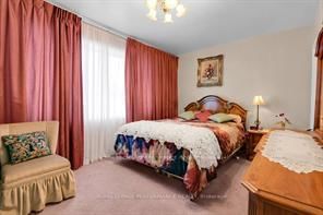 Detached House for sale at 456 Blake Boulevard, Ottawa, Ontario, K1K 1B1 - Vanier - MLS: X12876176