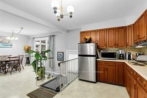 Detached House for sale at 456 Blake Boulevard, Ottawa, Ontario, K1K 1B1 - Vanier - MLS: X12876176