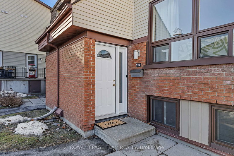 23A Woodvale Green, Ottawa, K2G 4H3 | Image 3
