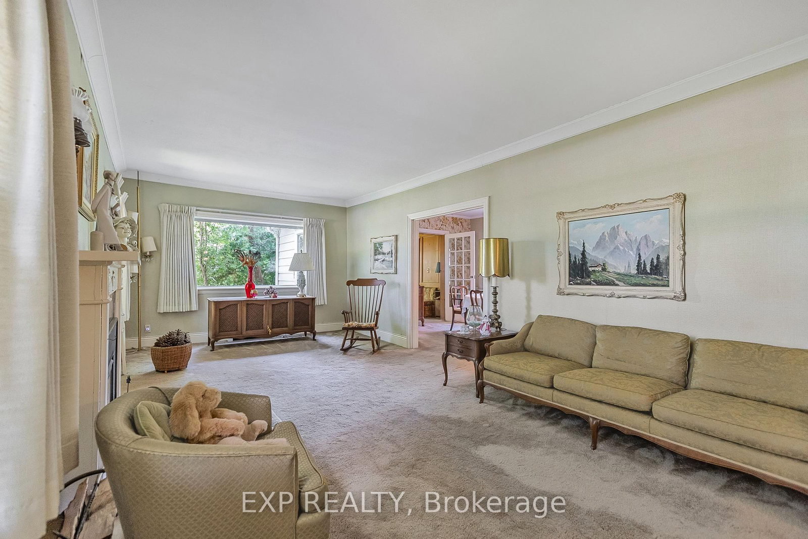 Detached House for sale at 48 Garner Road, Hamilton, Ontario, L9G 3K9 - Rural Ancaster - MLS: X12876414