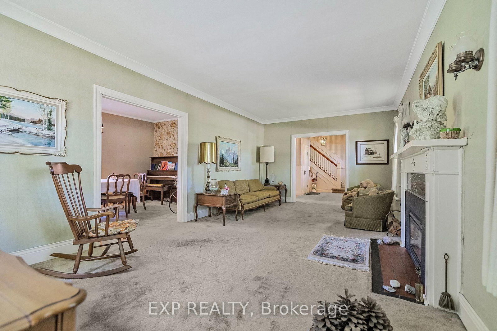 Detached House for sale at 48 Garner Road, Hamilton, Ontario, L9G 3K9 - Rural Ancaster - MLS: X12876414